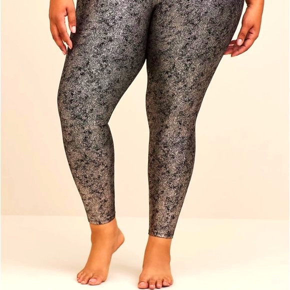 ❤️NWT VINTAGE TORRID LEGGING - SHINY FOIL CRACKLE PRINT GUNMETAL GRAY PLUS SIZE - Picture 4 of 12